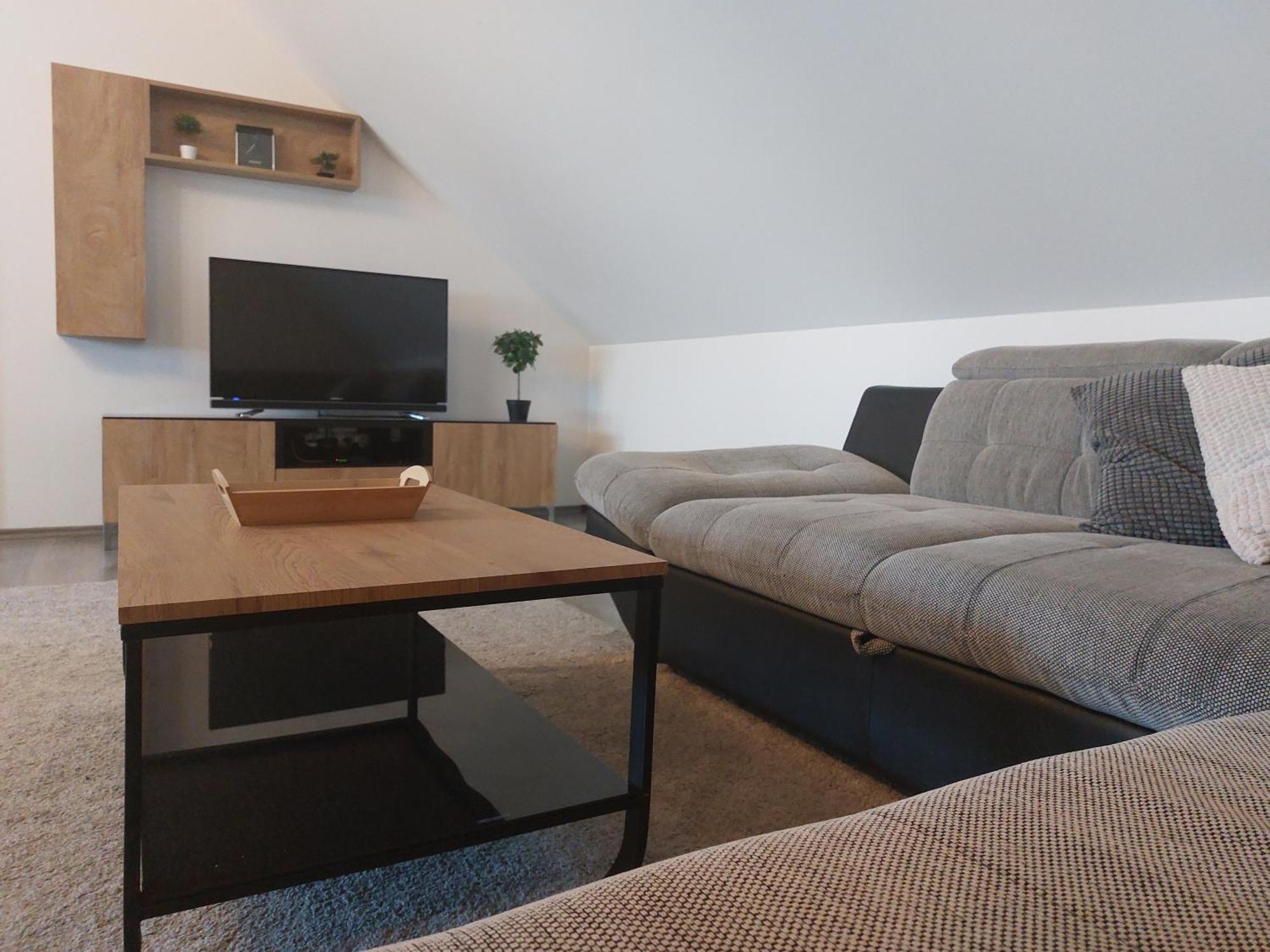 Apartment Cedar Zagreb Airport - Velika Gorica Scitarjevo Esterno foto